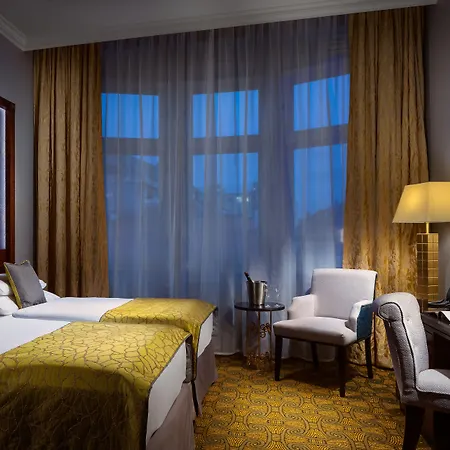 Art Deco Imperial Hotel-3